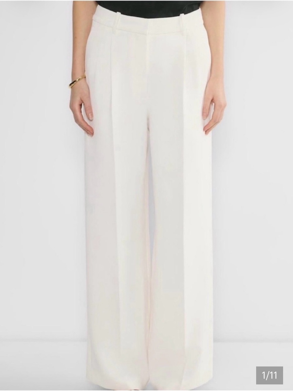 Aritzia Wide-Leg Cream Trousers